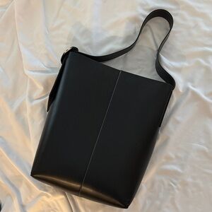 Banana Republic VIDA Bag